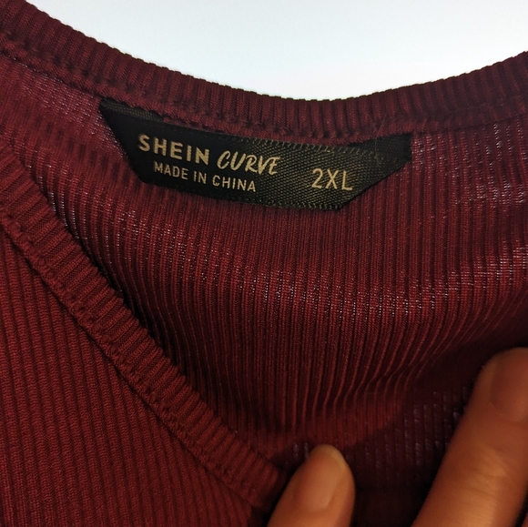 Burgundy scoop neck body suit - Picture 2 of 2